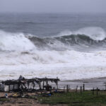 “No salgan hasta que pase el huracán”: BCS espera el impacto de Polo sin playas, navegación ni movilidad