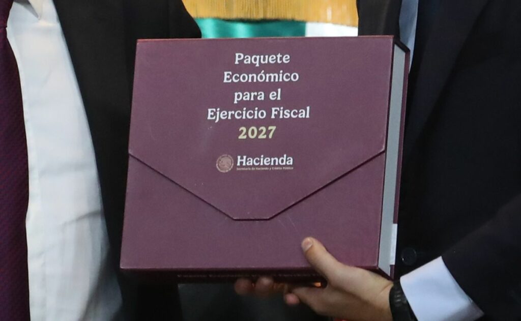 CCE pide contener deuda y déficit para preservar grado de inversión