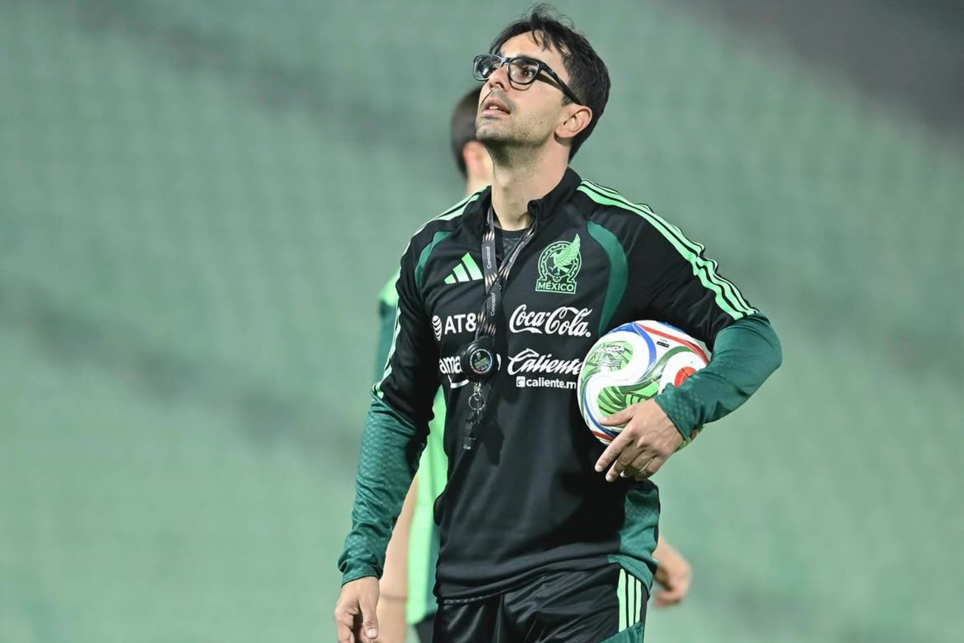 El preparador físico español Pol Lorente deja la Selección Mexicana