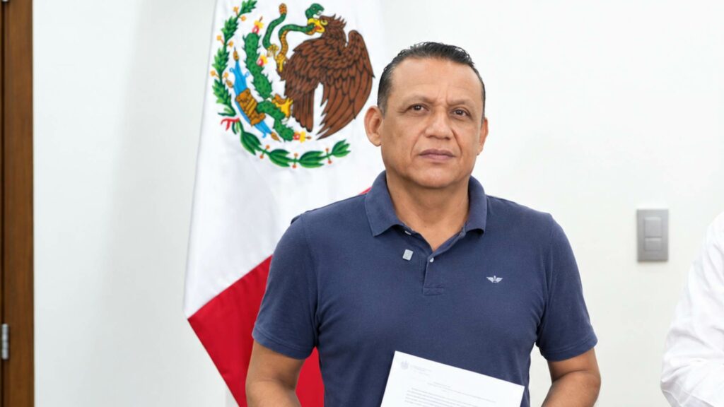 Salomón Jara nombra a periodista Francisco Vásquez como comisionado de Juchitán