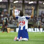 Video: Santiago Giménez se reencuentra con el gol