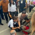 Sheinbaum auxilia a adulta mayor que se desvaneció en la Arena Potosí