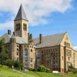 La Universidad de Cornell hará revisión independiente de su gestión del caso de violación