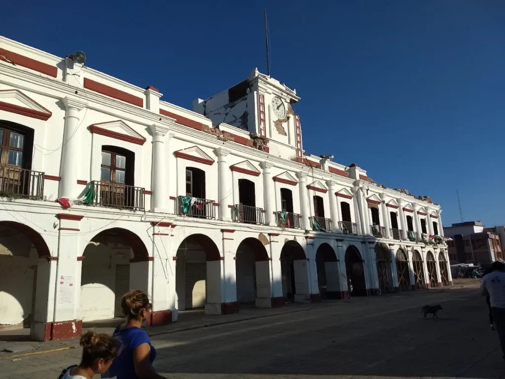 Congreso de Oaxaca avala desaparición de poderes en Juchitán Congreso de Oaxaca avala desaparición de poderes en Juchitán