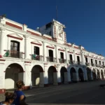 Congreso de Oaxaca avala desaparición de poderes en Juchitán