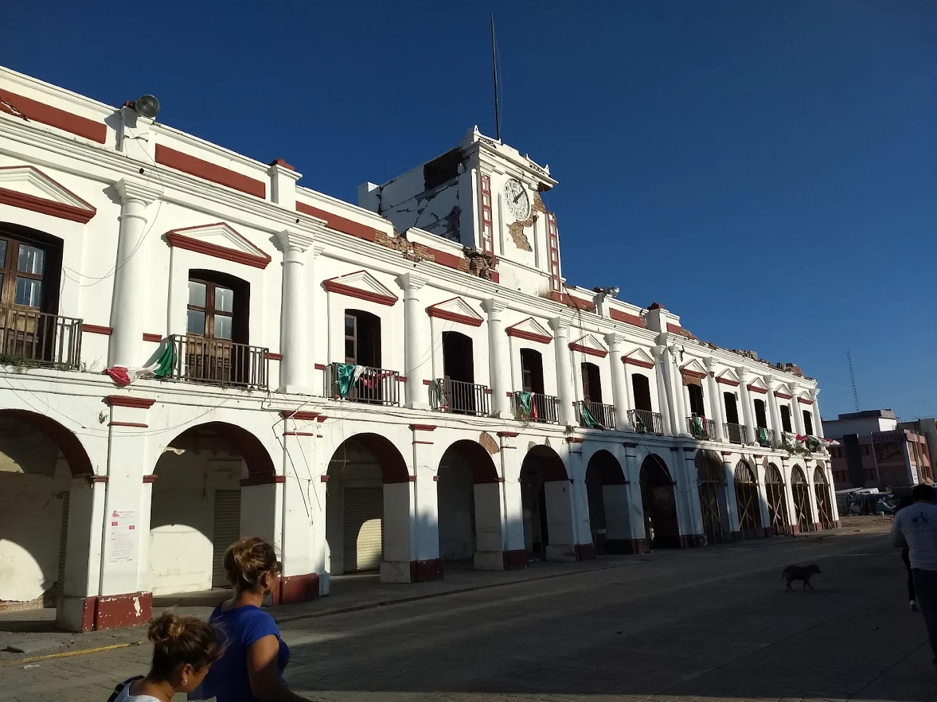 Congreso de Oaxaca avala desaparición de poderes en Juchitán Congreso de Oaxaca avala desaparición de poderes en Juchitán