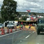 Cerrada la México-Querétaro, a la altura de Palmillas, por volcadura de tráiler