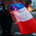 Protestas masivas en Francia degeneran en destrozos y saqueos en jornada de gran violencia