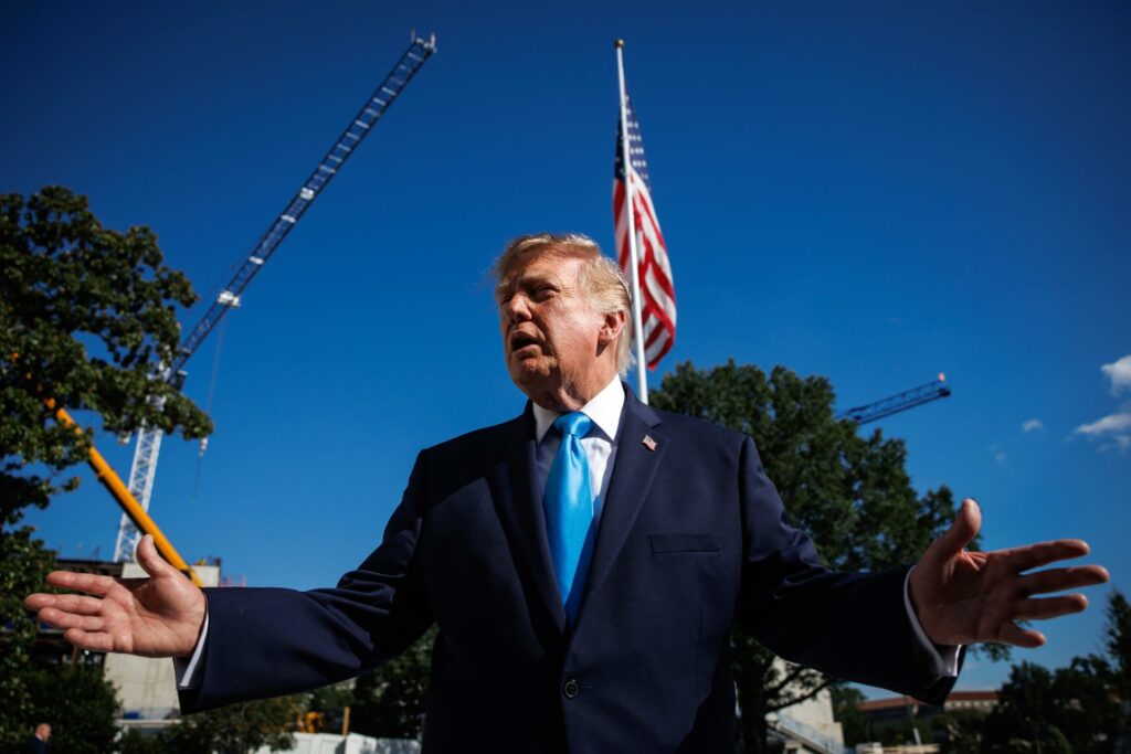 Trump califica de “gran victoria” la ventaja de Bolsonaro y prevé segunda vuelta reñida