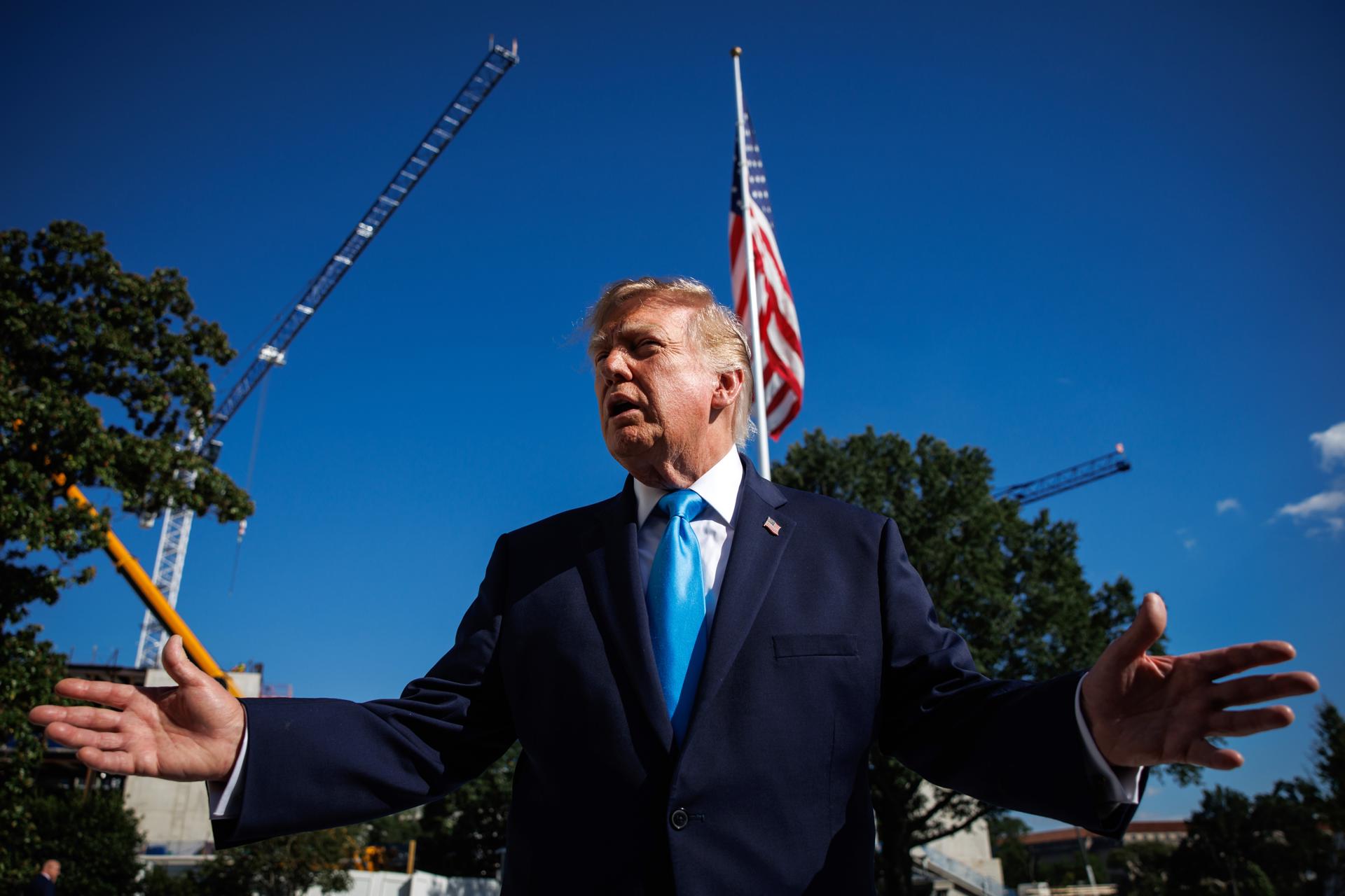 Trump califica de “gran victoria” la ventaja de Bolsonaro y prevé segunda vuelta reñida