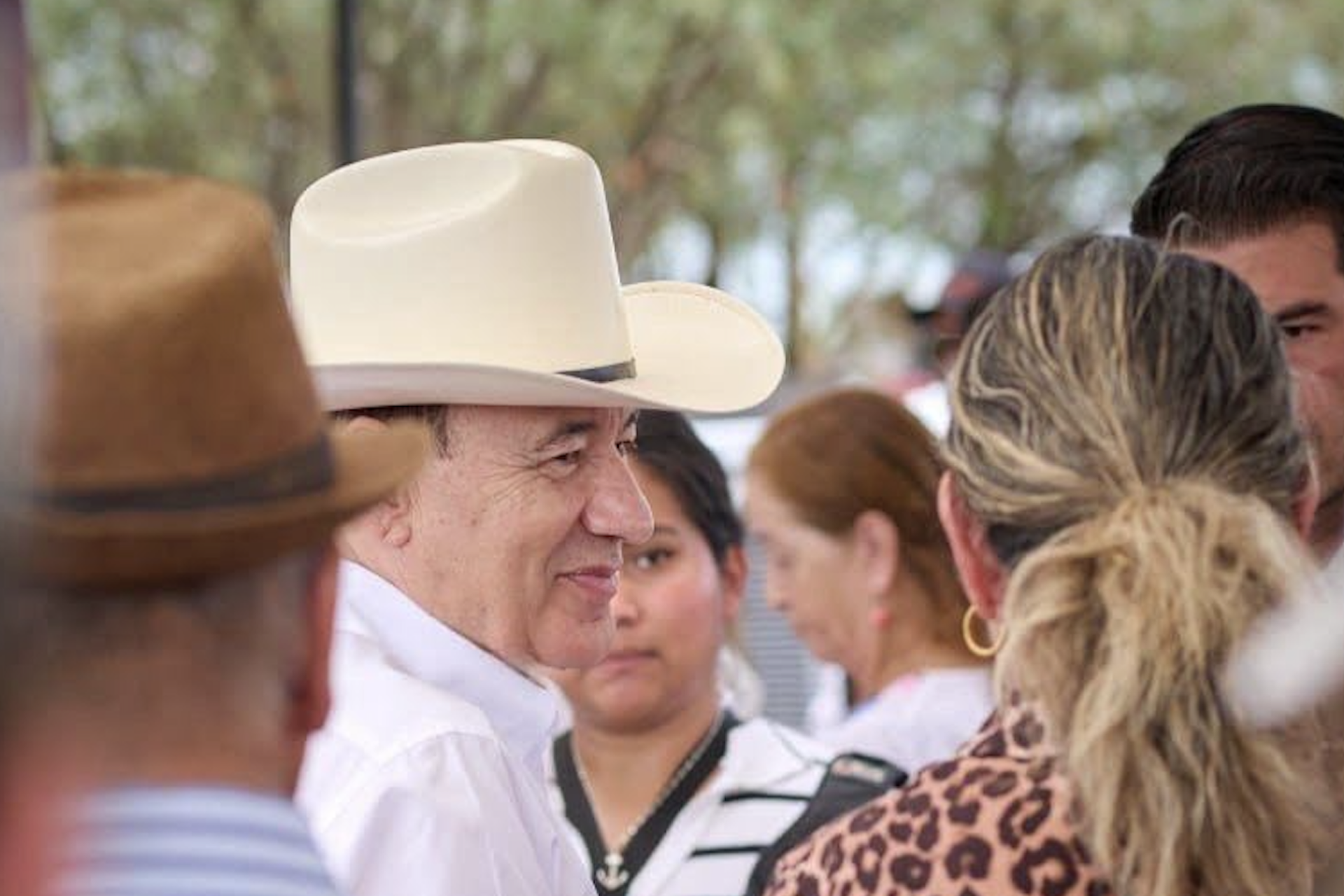 Alfonso Durazo, gobernador de Sonora, advierte que ganar encuestas no garantiza servir a Morena