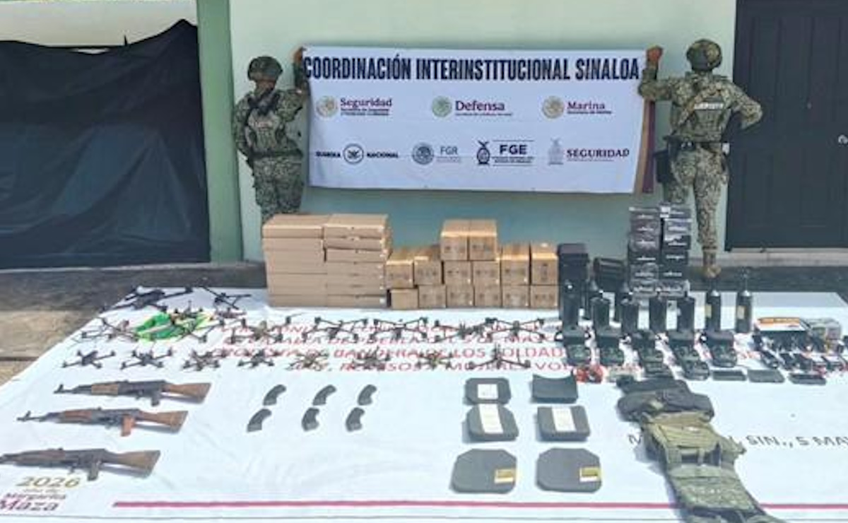 Aseguran armamento, explosivos y equipo para drones durante operativo en Mazatlán Aseguran armamento, explosivos y equipo para drones durante operativo en Mazatlán