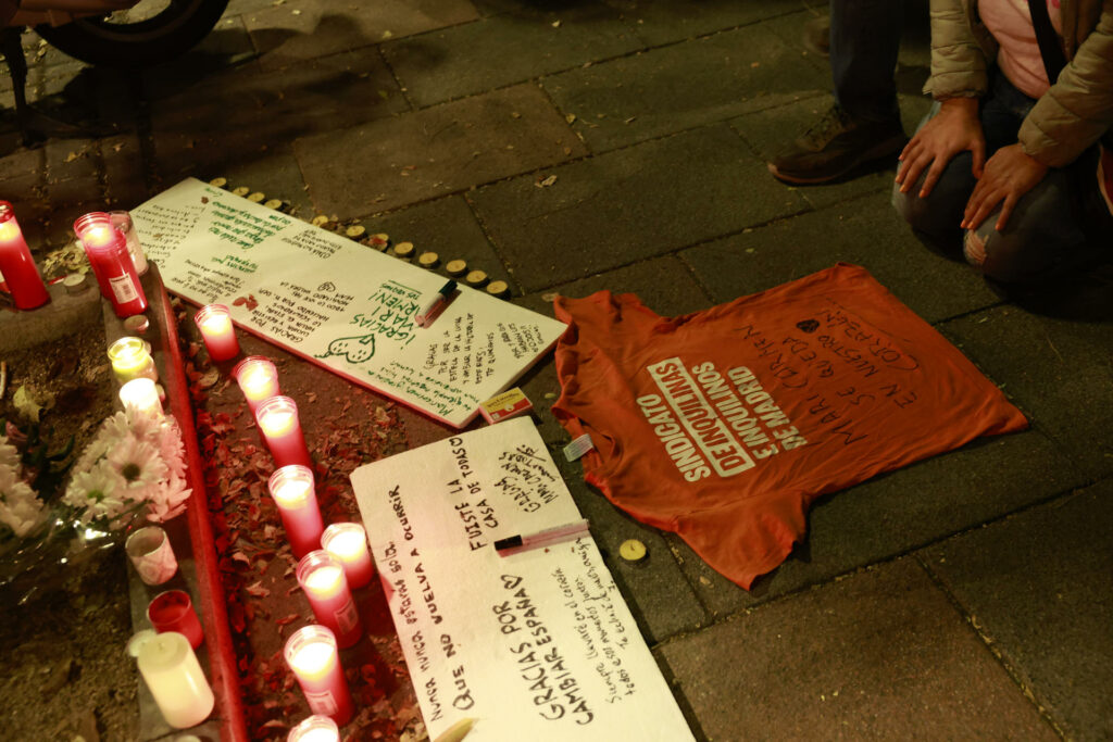 El Gobierno español, políticos y sindicatos lamentan la muerte de Maricarmen