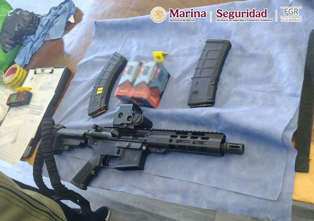 Cateos en Mazatlán y Culiacán dejan un detenido y aseguran vehículos, drogas y armas - cateos-en-mazatlan-y-culiacan-dejan-un-detenido-y-aseguran-vehiculos-drogas-y-armas-1024x722