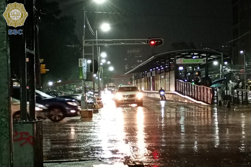 CDMX prevé lluvias fuertes y activa Alerta Amarilla por frío