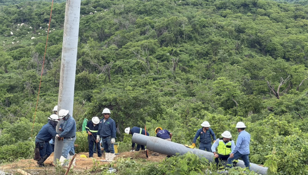 CFE restablece por completo el suministro eléctrico en colonias de Acapulco