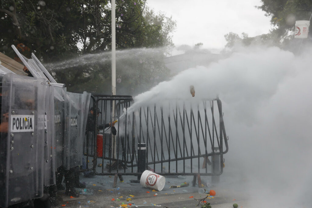 CNDH inicia investigación por tortura en protesta de Guadalajara; espera expediente estatal
