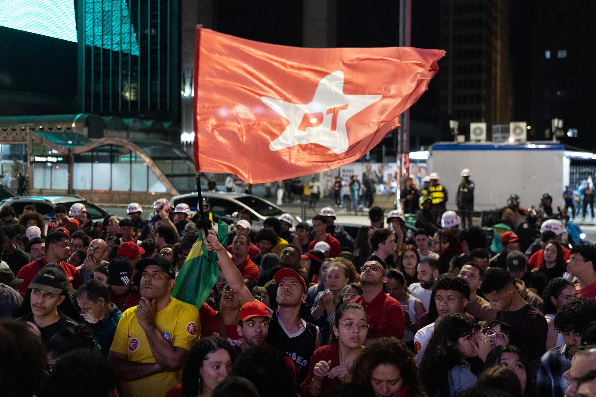 “Comienza una nueva campaña”, advierte Lula tras el triunfo de Bolsonaro