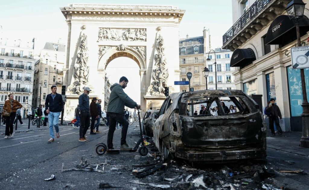 Protestas en Francia dejan mil 200 detenidos; Macron anuncia castigos contra “sembradores de caos”