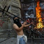 Diez detenidos tras protesta por el agua en Guadalajara; señalan a cinco grupos por daños