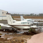 Extienden cierre de aeropuertos de Puerto Vallarta y Manzanillo por huracán ‘Simon’