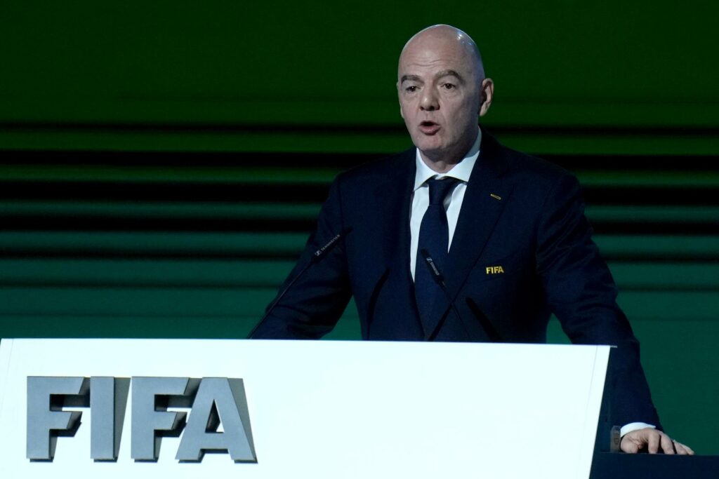 Caso Balogun: FIFA prepara defensa tras polémica por llamada de Trump