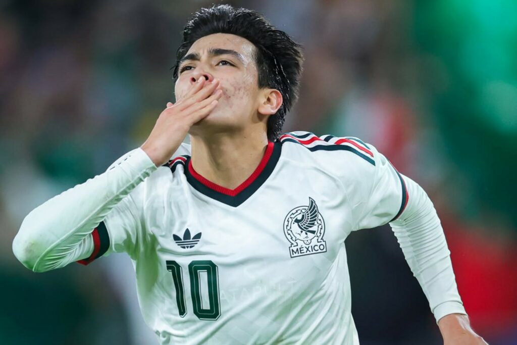 Gilberto Mora y Mateo Chávez causan baja del Tricolor para el juego ante Chile