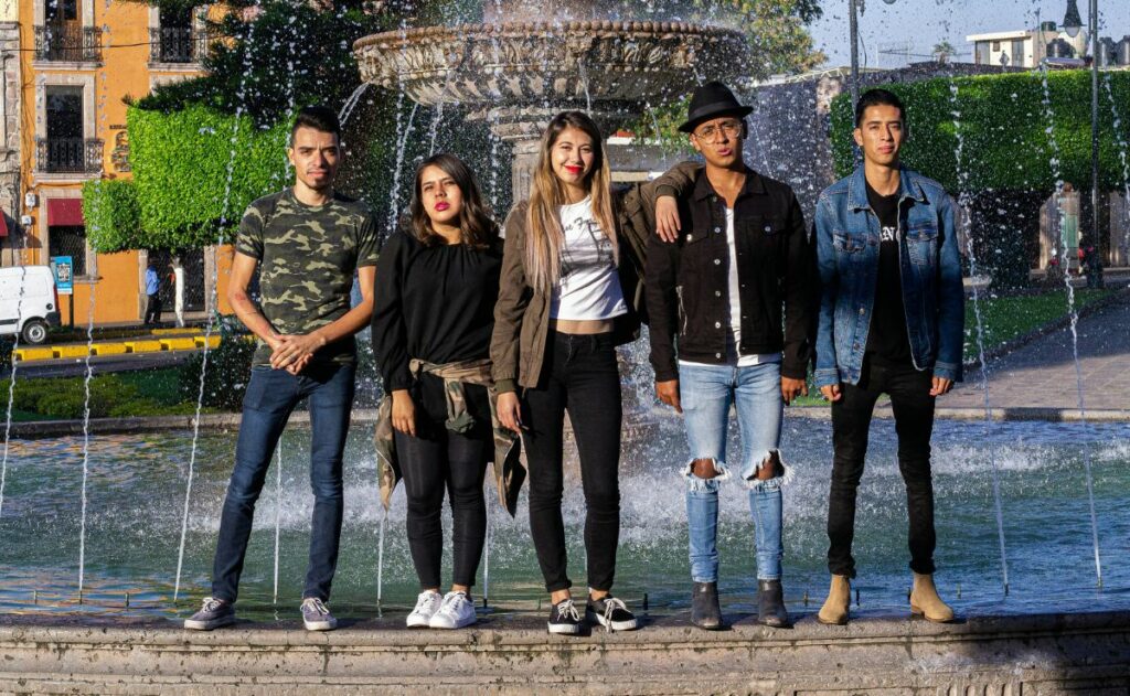 ¿Por qué las generaciones ‘Z’ y ‘milenial’ no forman una familia?, estudio revela la causa