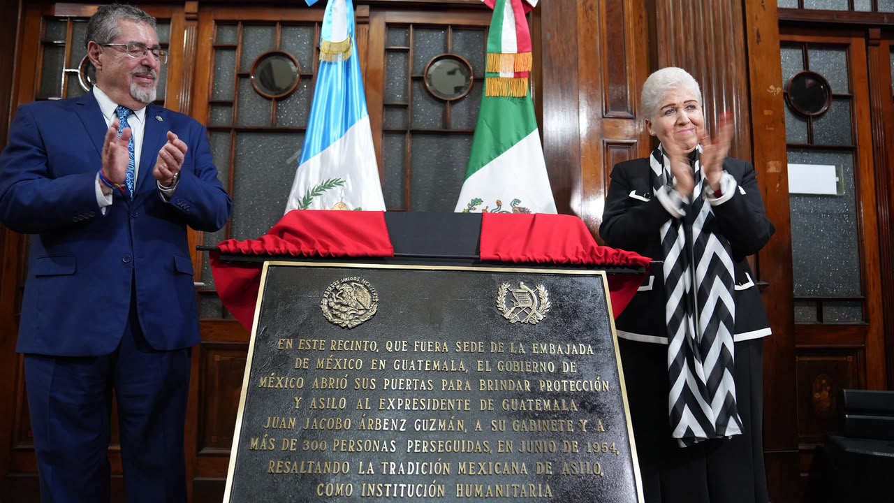 Guatemala agradece a México el asilo otorgado tras el golpe de Estado de 1954