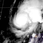Isaías se intensifica a huracán categoría 1 en el Golfo de México