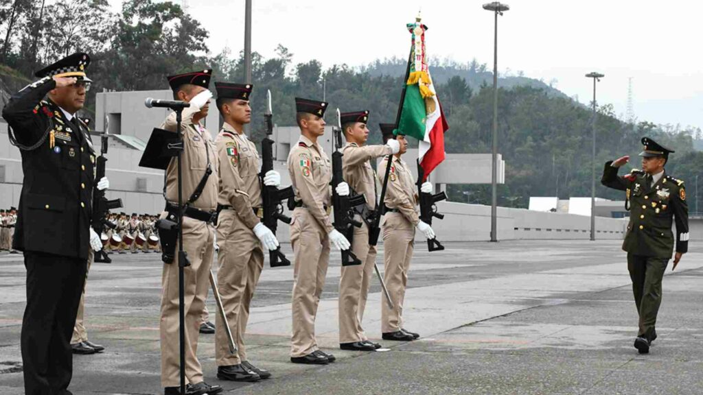 El general Juan José Montiel asume como nuevo director del Heroico Colegio Militar