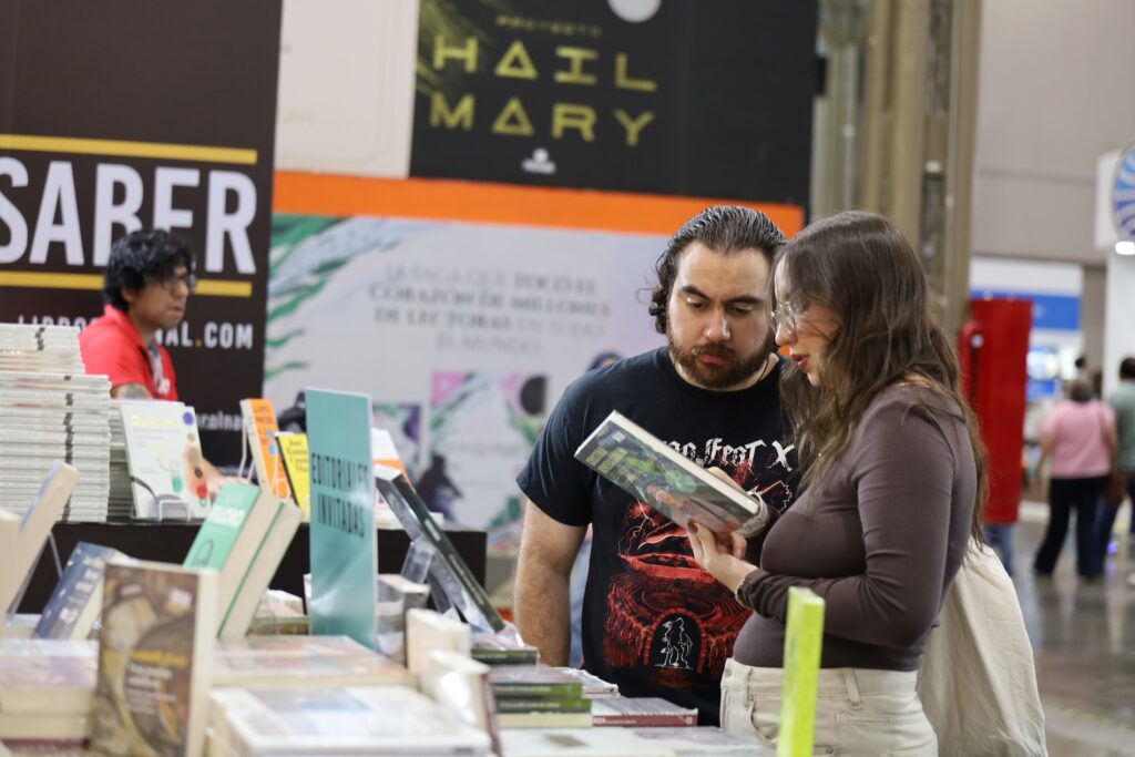La FIL Monterrey 2026 conecta generaciones y nuevas narrativas