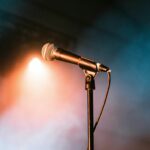 Asesinan a cantante de cumbia durante show; animador resultó herido