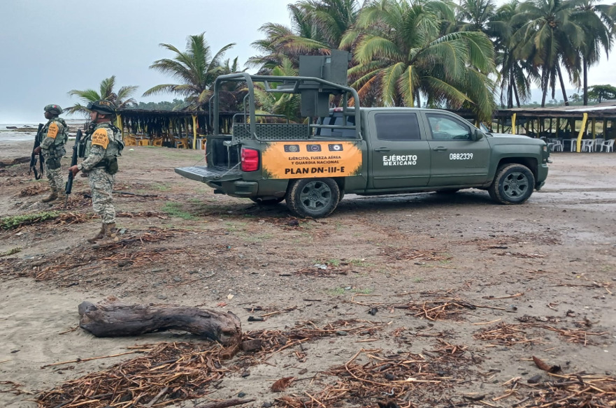 Mantienen Plan DN-III-E en Michoacán con mil 817 elementos ante huracán ‘Trudy’