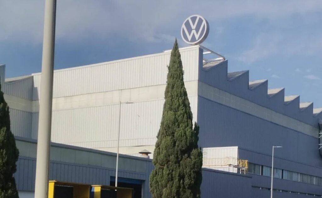 Volkswagen y sindicato aplazan huelga en Puebla tras acordar mejoras económicas