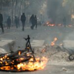 Detenidas mil 200 personas en las protestas en Francia, que dejan 150 policías heridos