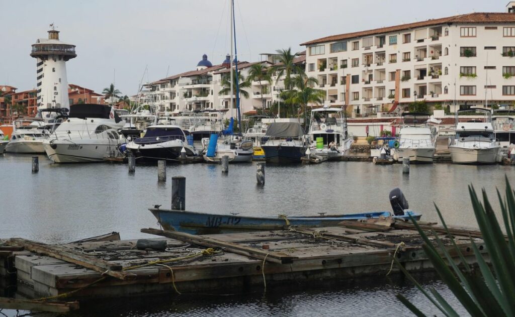 Declaran Alerta Amarilla en Jalisco y Colima por el huracán ‘Simon’