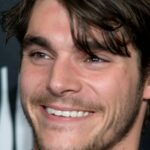 “Parecía cansado y triste”: Así fueron los últimos días de RJ Mitte, actor de ‘Breaking Bad’