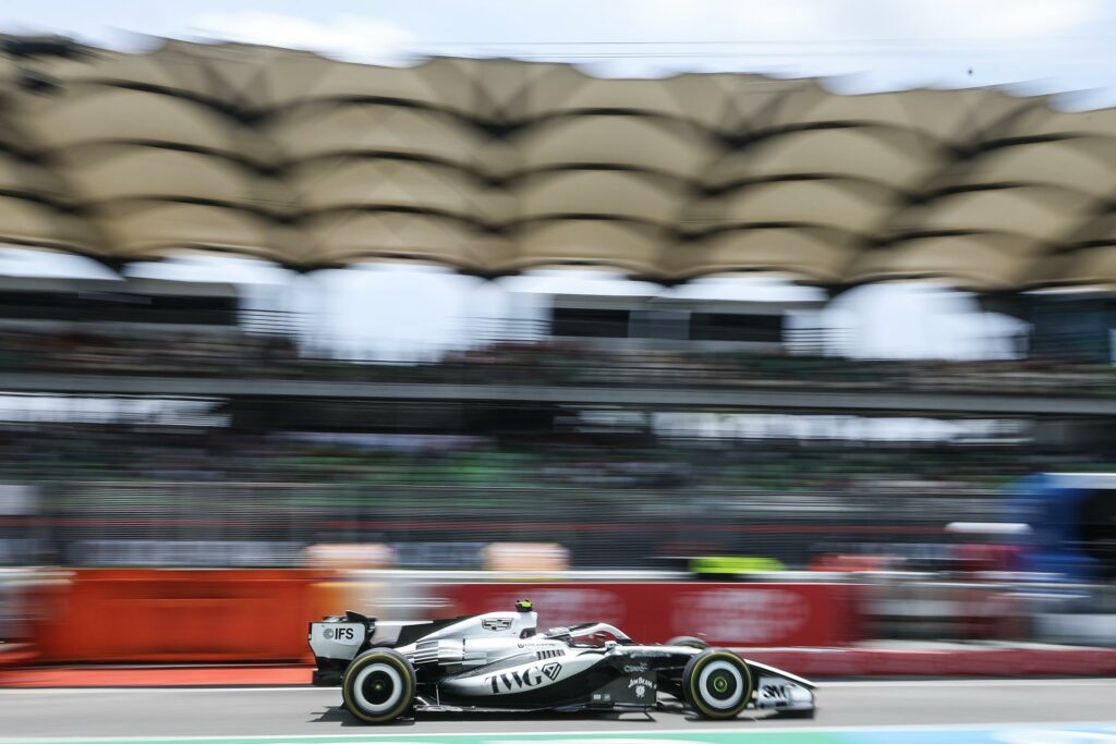 F1: ¿Cómo le fue a Checo’ Pérez en las prácticas del Gran Premio de Baréin 2026?