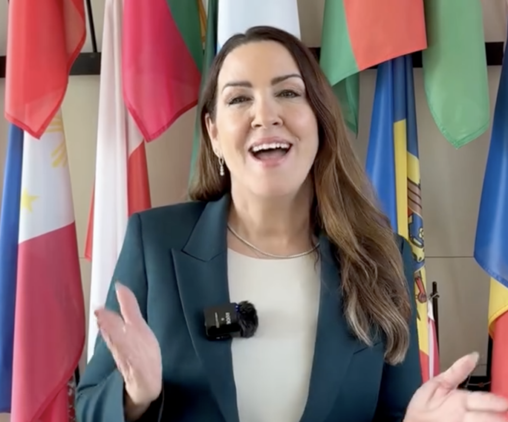 “Si colaboras con los cárteles, vamos a encontrarte”, advierte la zarina antidrogas de Estados Unidos
