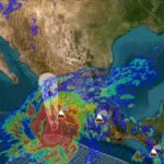 Huracán ‘Simon’ alcanza categoría 4 y podría subir a categoría 5