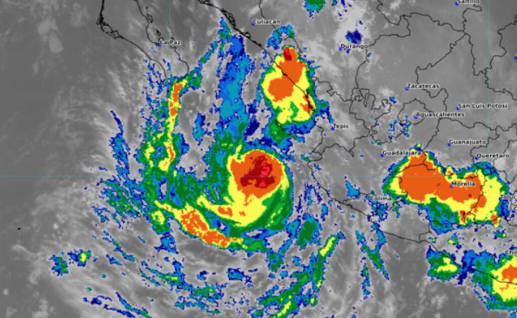 ‘Simon’ provoca lluvias intensas en Jalisco, Nayarit y Sinaloa