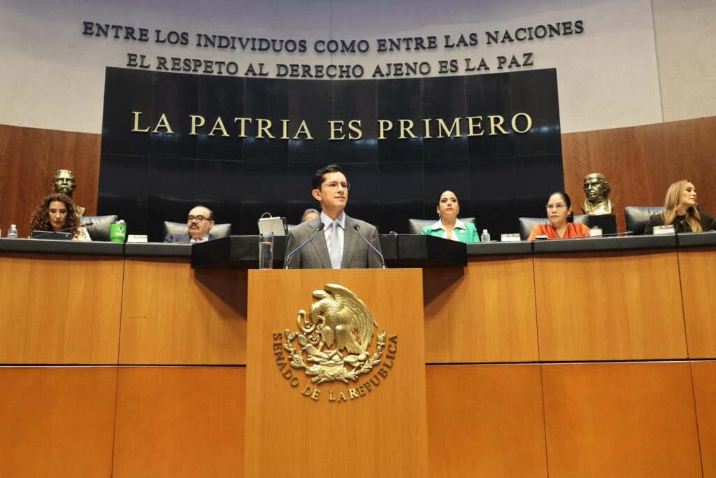 La soberanía no se negocia: Roberto Velasco ante el Senado