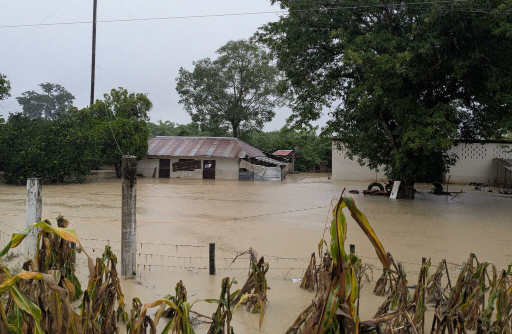 Tormenta tropical Isaías se forma en el Golfo; ¿hacia dónde se dirige?