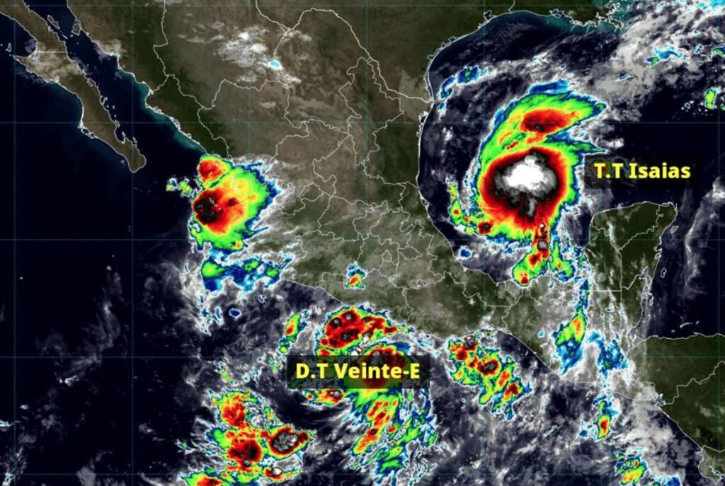 Activan alerta por la presencia simultánea de tres ciclones