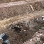 Volcadura de camión del Tren México-Querétaro deja dos muertos y 22 heridos