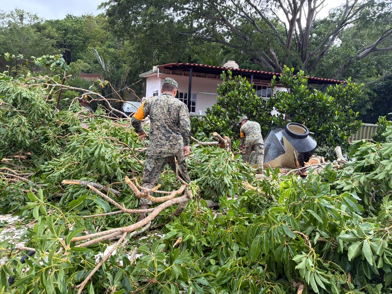 Defensa mantiene el Plan DN-III-E en Nayarit, Colima y Jalisco por el huracán “Simon”