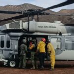 Rescatan a 32 personas y tres perros atrapados por inundaciones en Ensenada