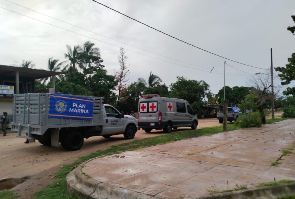 Huracán “Simon”: Se mantiene el Plan Marina en cuatro estados - whatsapp-image-2026-10-12-at-60254-pm-1-1024x693